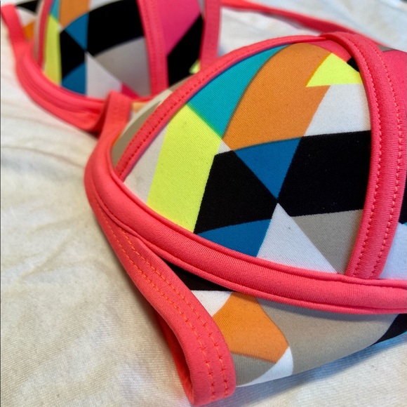 Abstract Bikini Swimsuit - Picture 2 of 4